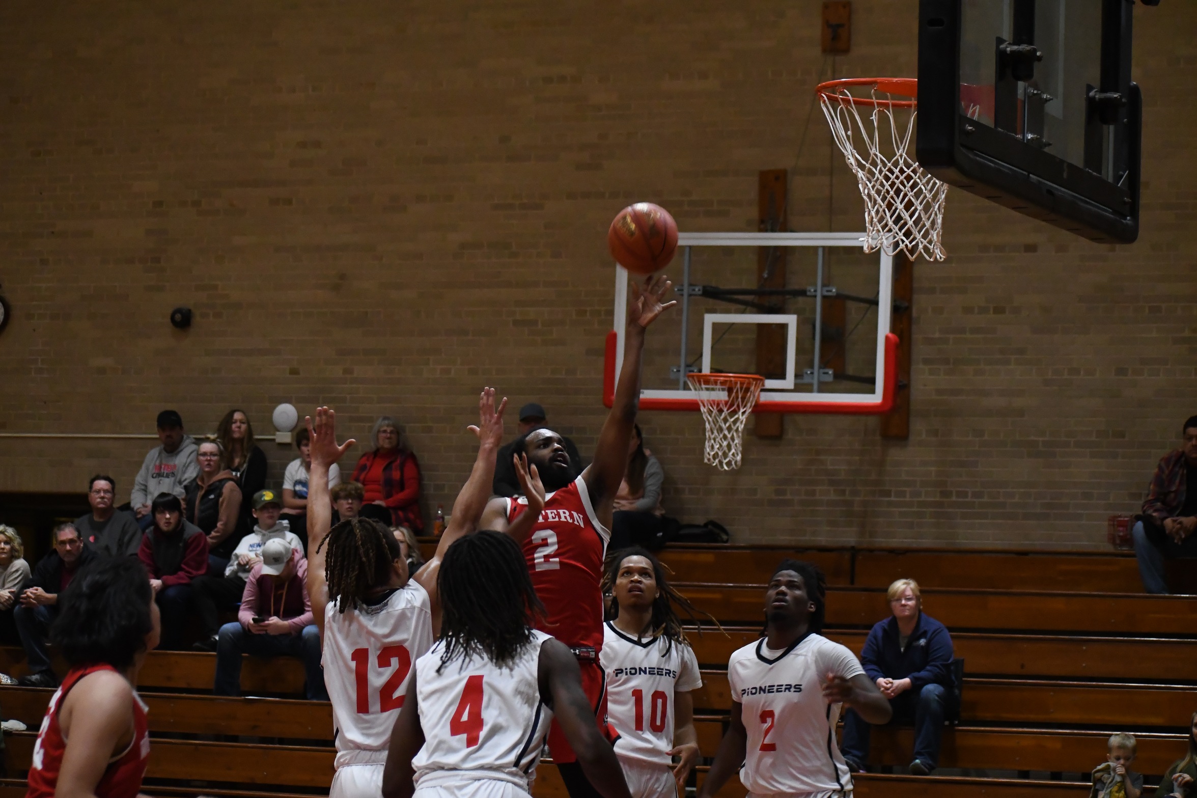 Western takes the win over Hibbing