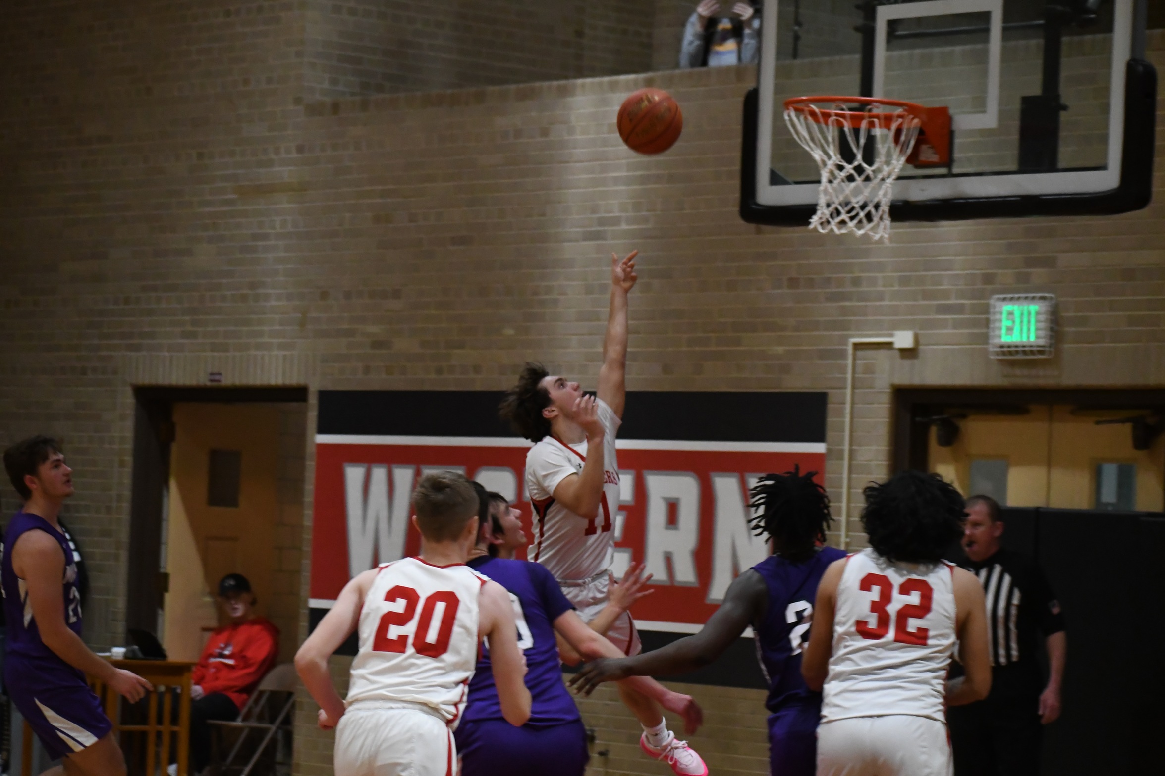 Western takes down UW Wausau