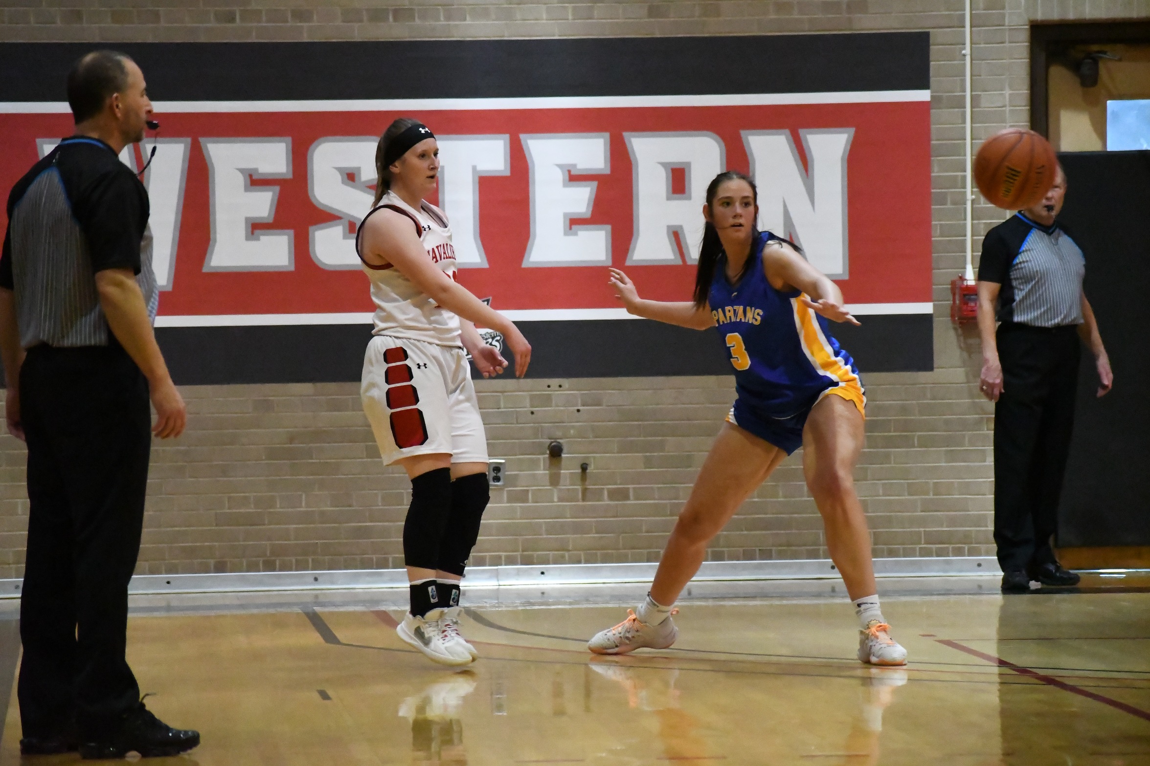 WBB Falls to #12 Riverland