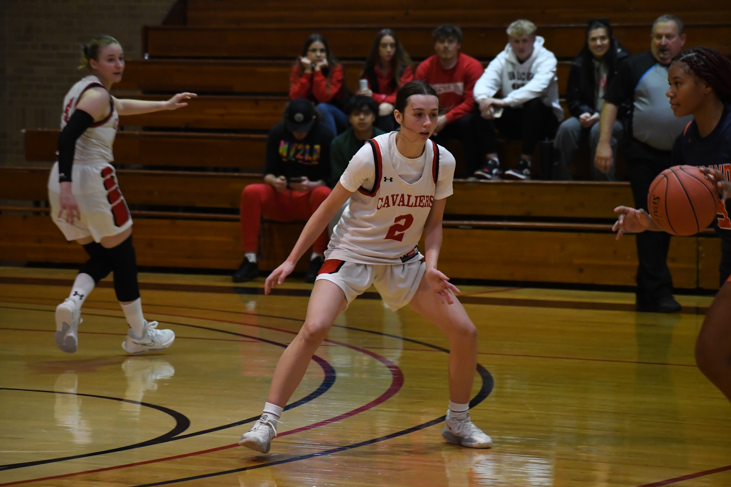 Cavaliers fall to Highland CC