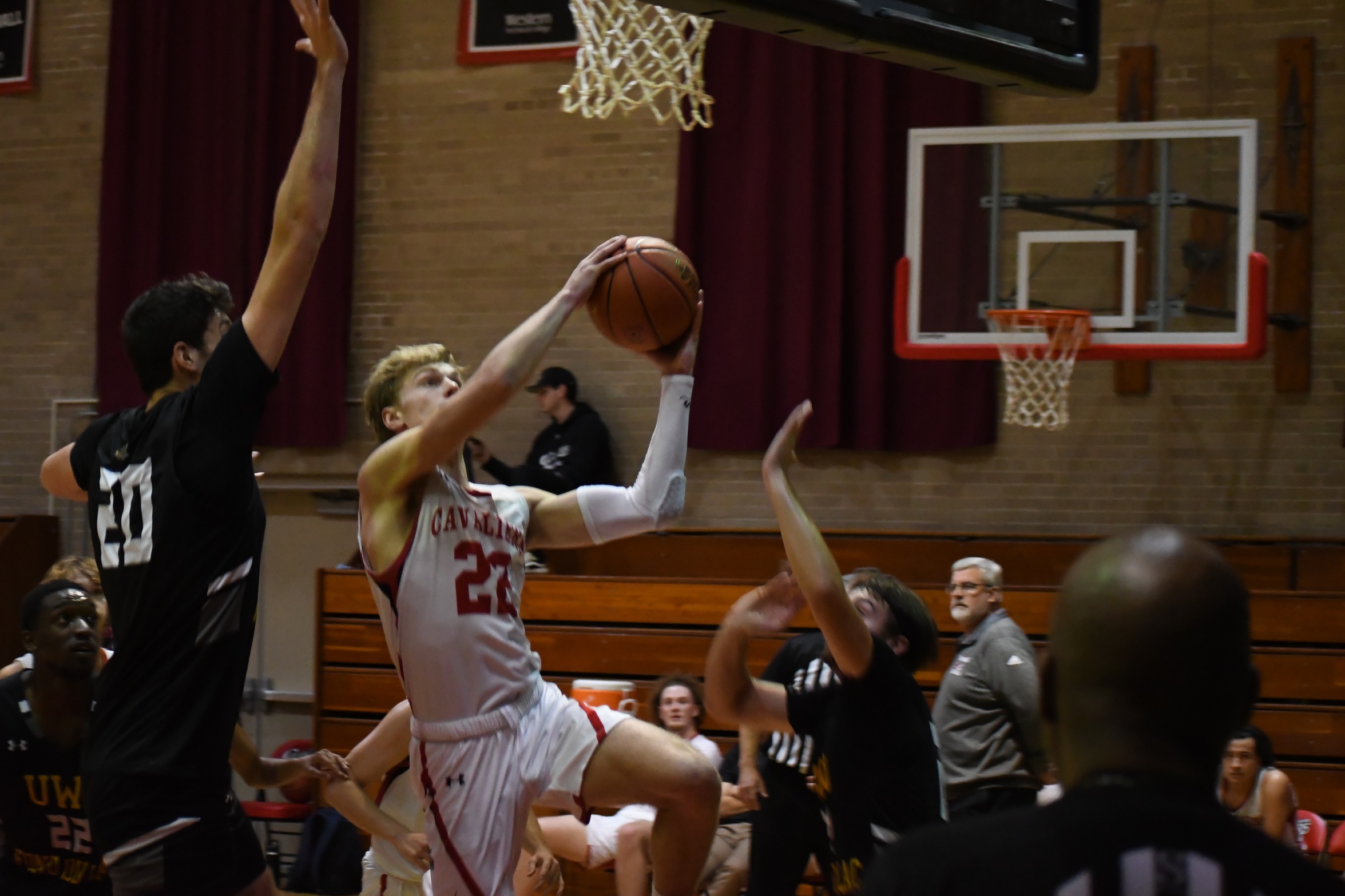 Cavaliers come up short against Fond du Lac